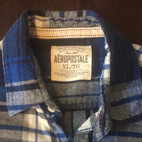Aeropostale Plaid Shirt - Picture 2 of 2